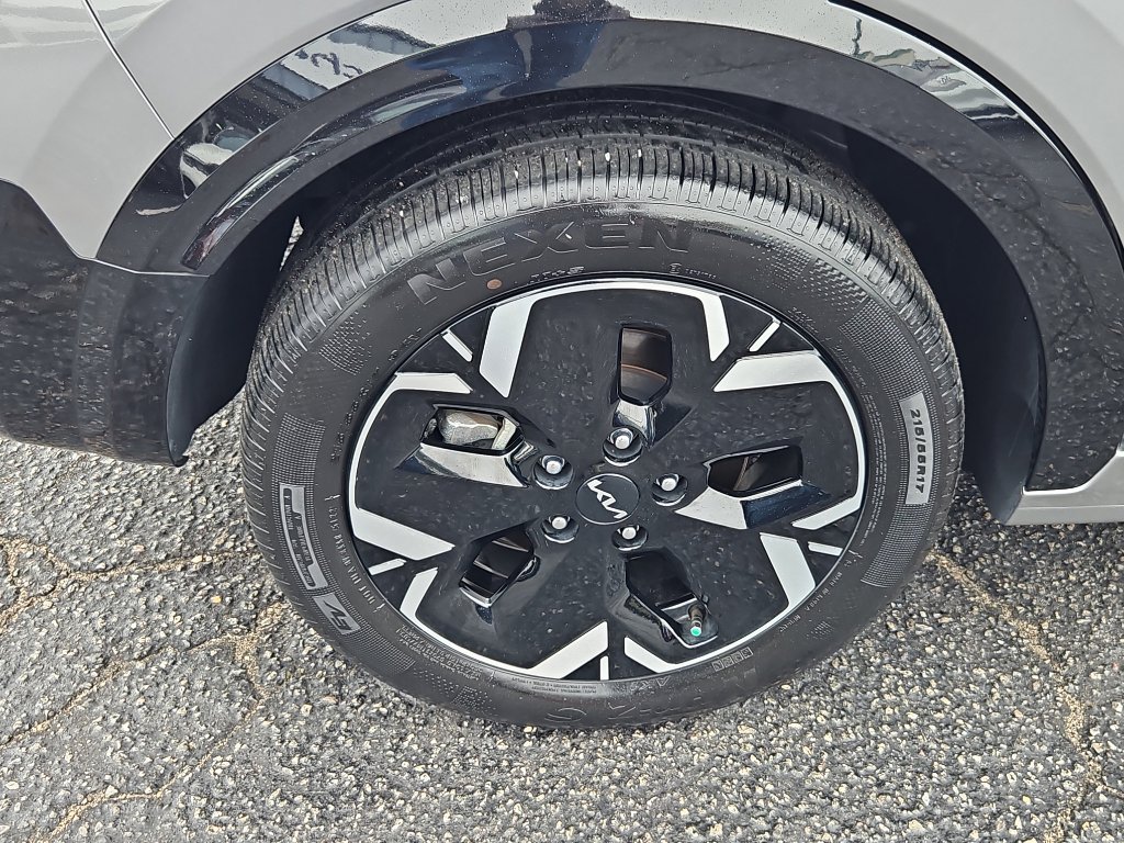 Used 2023 Kia Niro Wind w/ Wind Preserve Package image 34