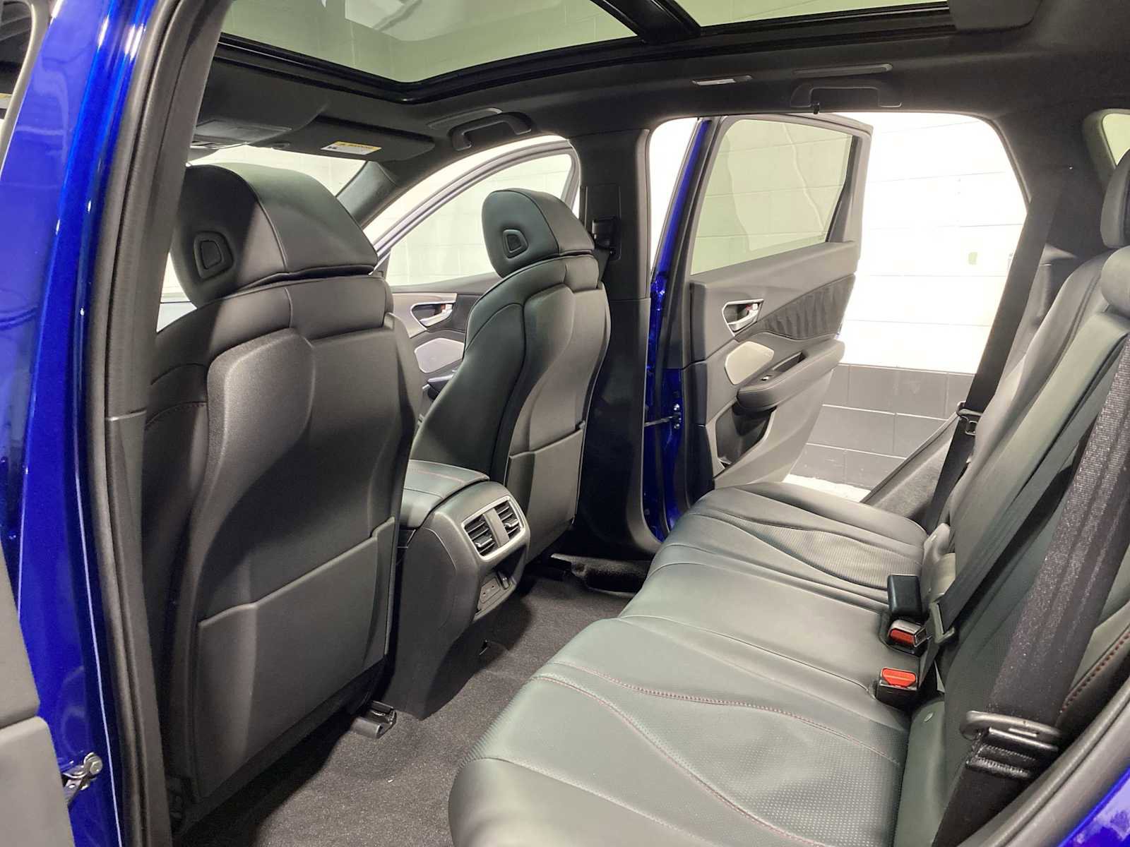 Used 2025 Acura RDX A-Spec image 12