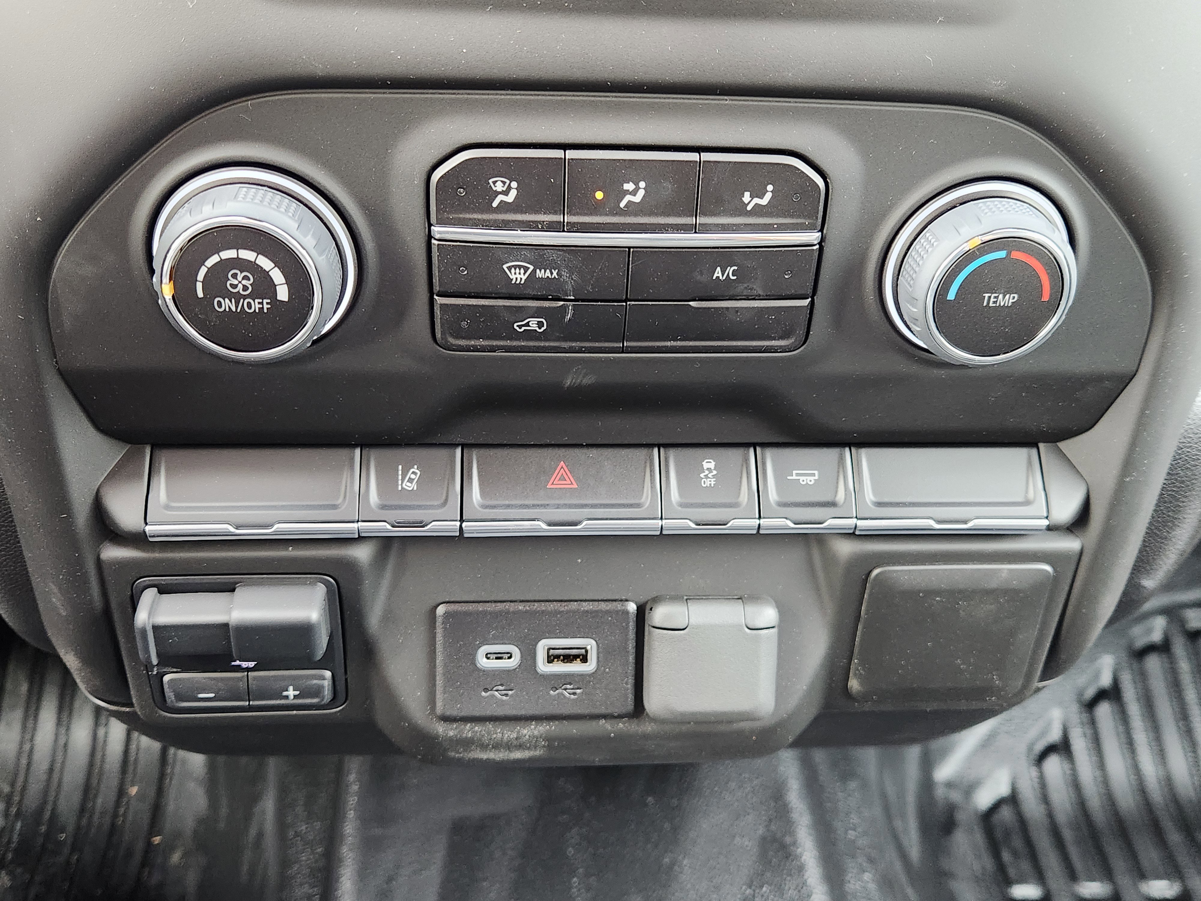 New 2025 Chevrolet Silverado 3500 W/T image 19