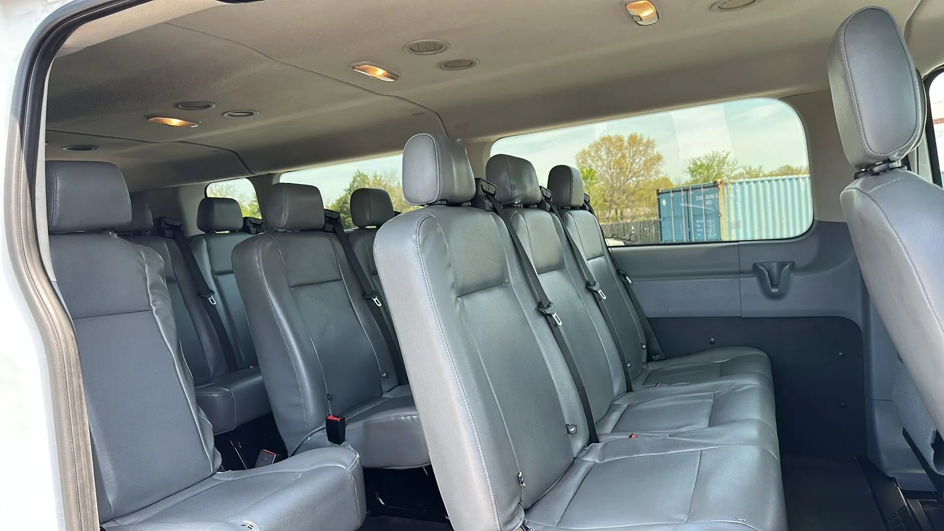 Used 2016 Ford Transit 350 XL RWD image 14