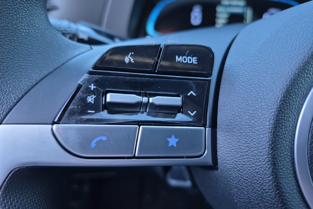New 2026 Hyundai Elantra SE FWD image 27