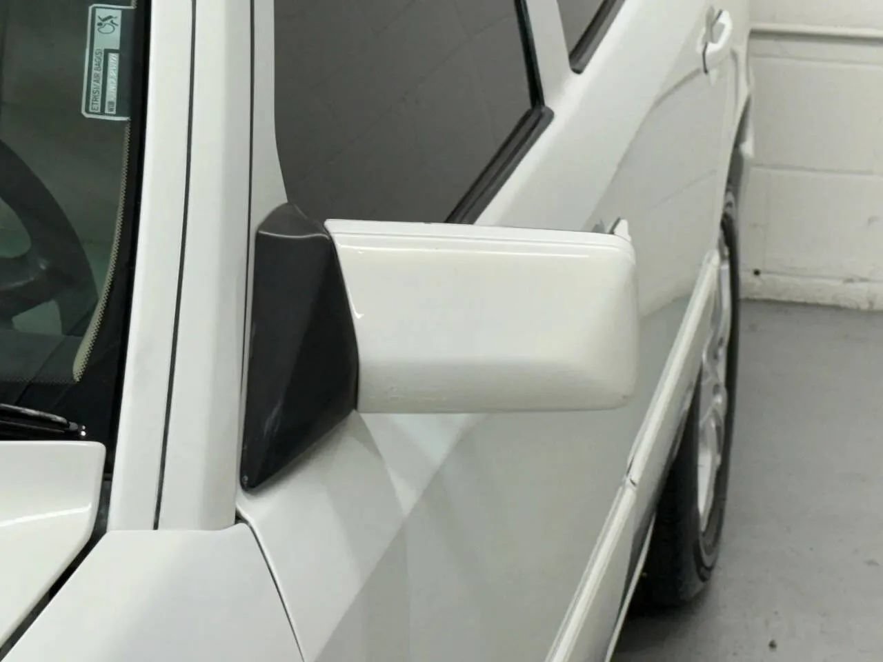 Used 1990 Mercedes-Benz 300 E 3.0 image 11