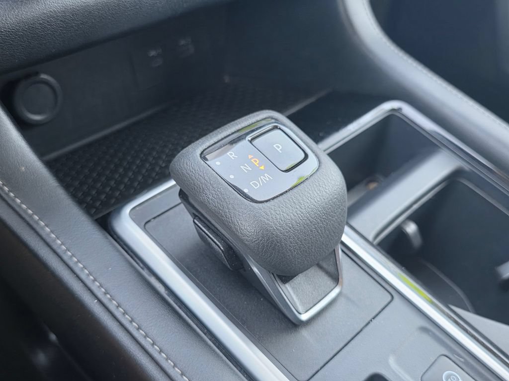 Used 2024 Nissan Pathfinder SV FWD image 30