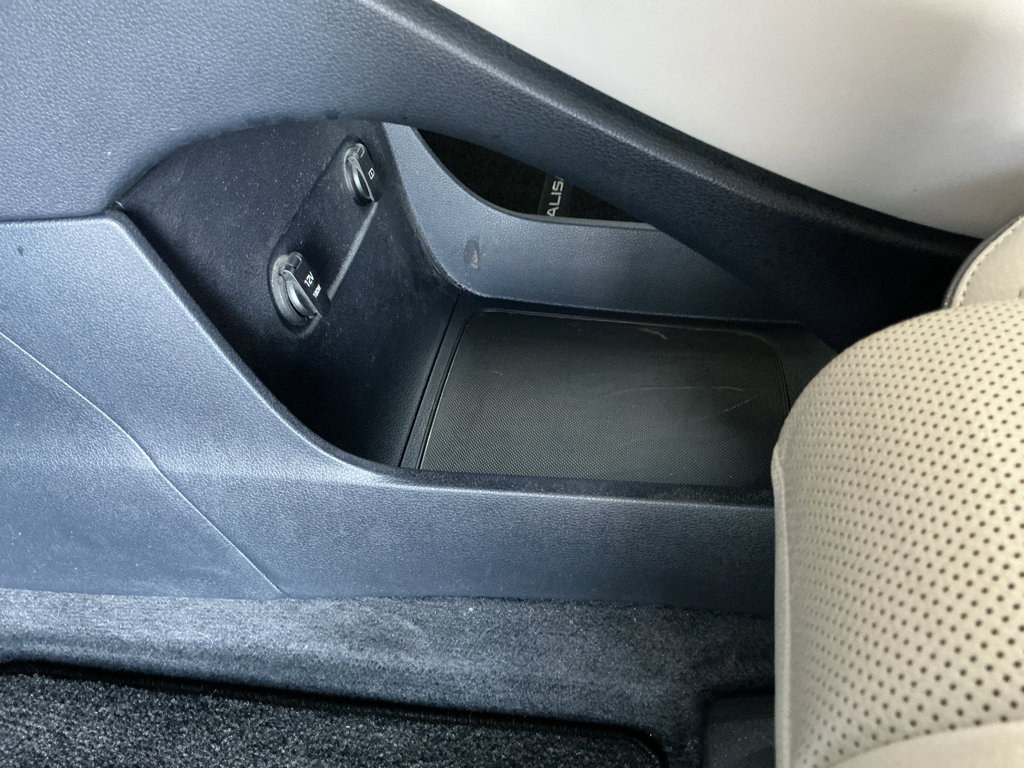 Used 2023 Hyundai Palisade Limited image 22