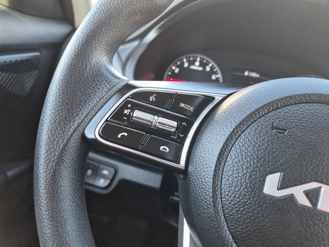 Used 2023 Kia Seltos LX image 19