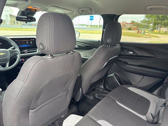 Used 2024 Chevrolet TrailBlazer LT w/ Driver Confidence Package FWD image 14