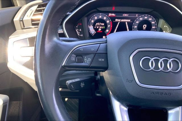 Used 2023 Audi Q3 2.0T Premium w/ Convenience Package image 21