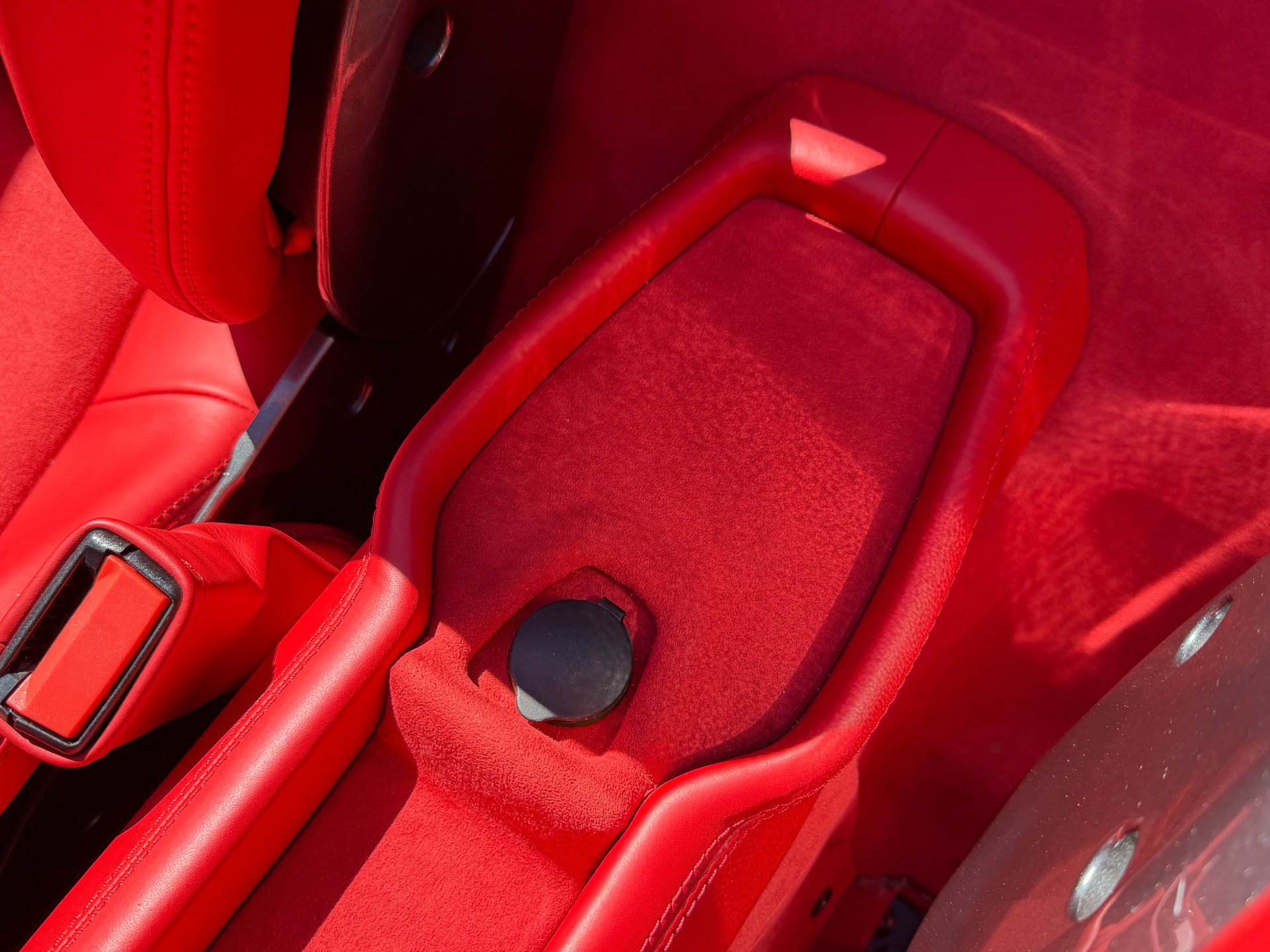 Used 2015 Ferrari 458 Spider RWD image 63