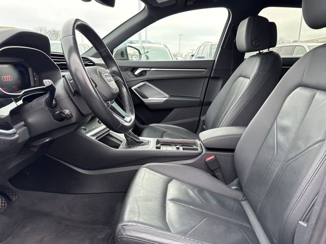 Used 2023 Audi Q3 2.0T Premium image 11