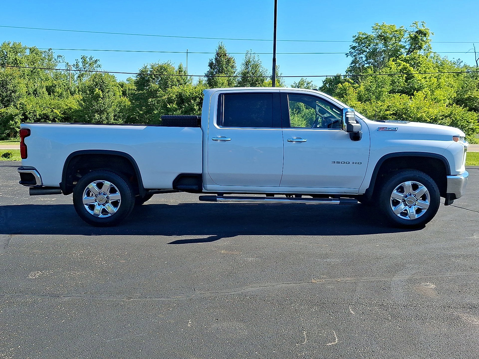 Used 2021 Chevrolet Silverado 3500 LTZ w/ LTZ Plus Package AWD/4WD image 26
