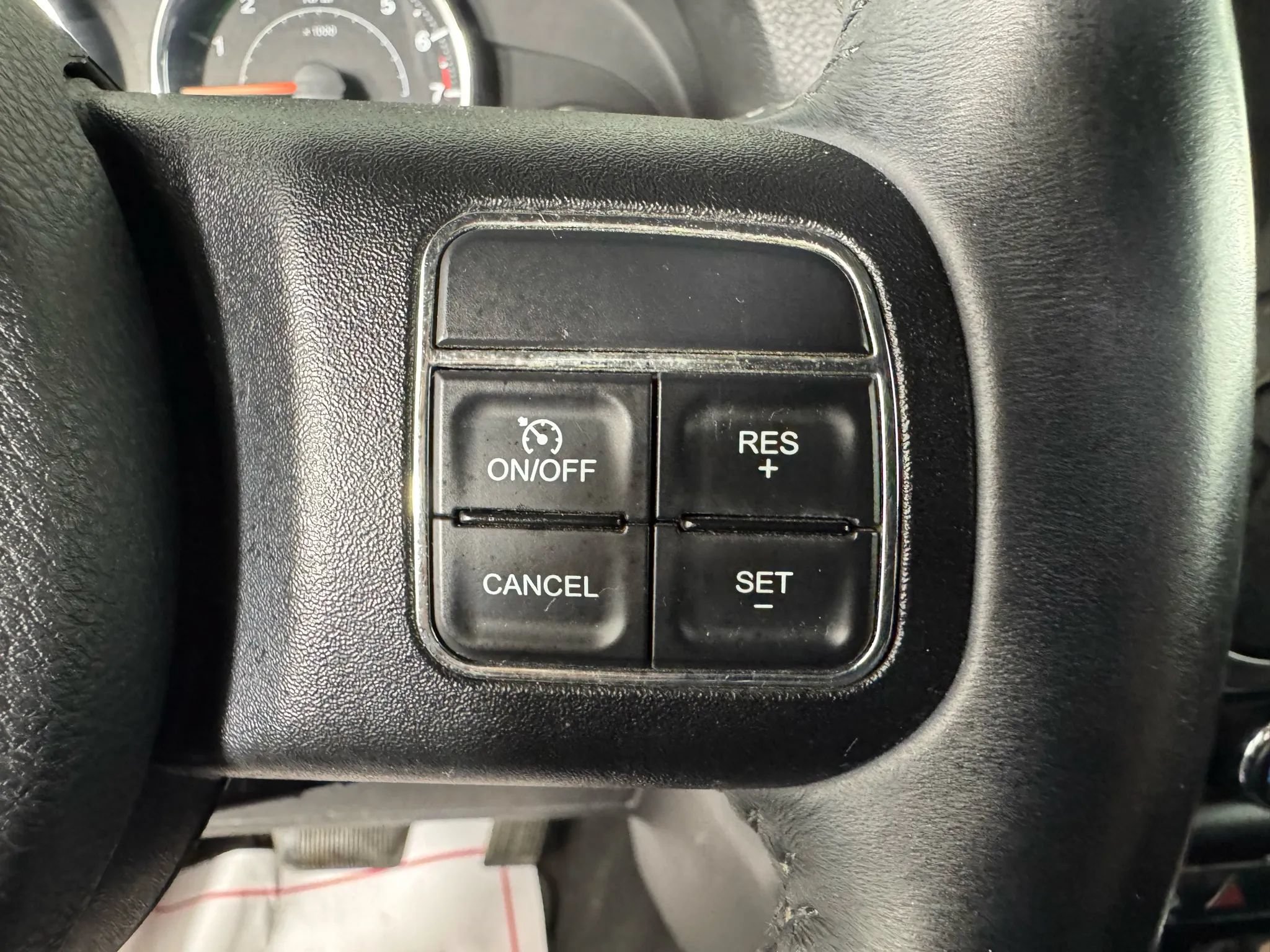 Used 2015 Jeep Wrangler Sport AWD/4WD image 16