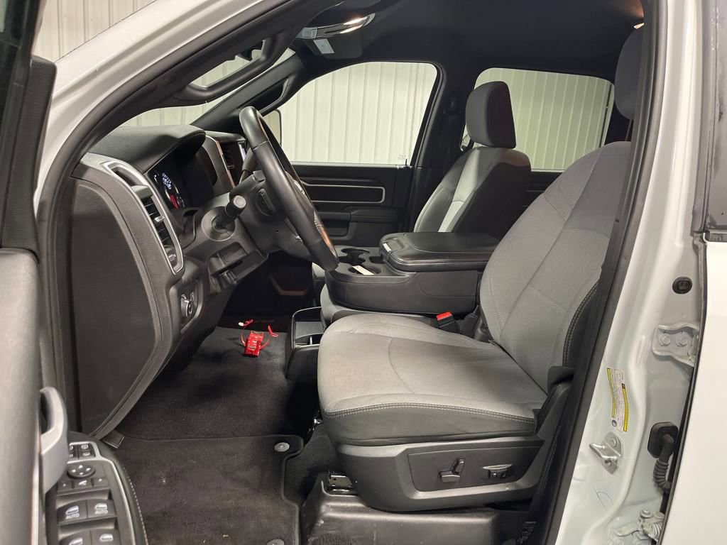 Used 2024 RAM 3500 Big Horn image 13