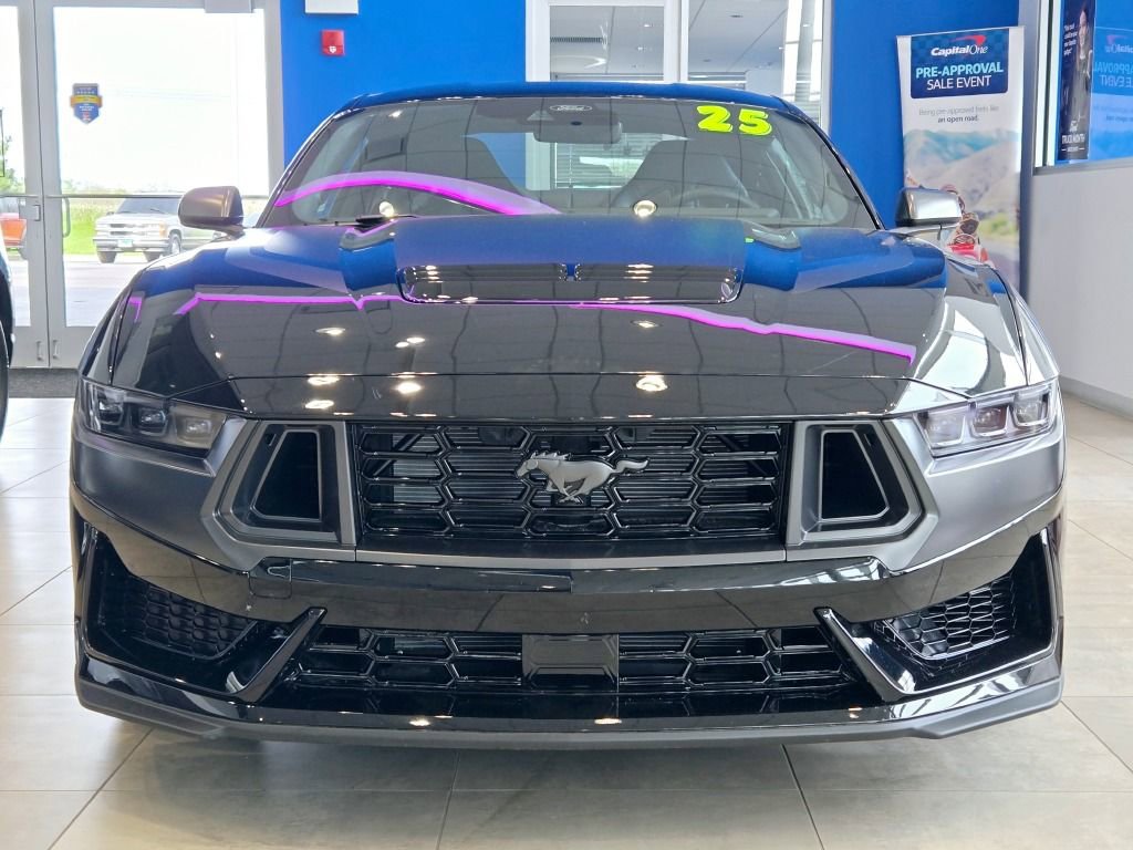 New 2025 Ford Mustang Dark Horse image 2