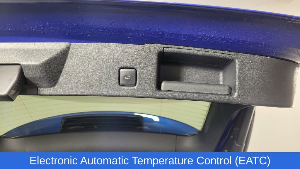 Used 2022 Ford Escape SE w/ Convenience Package image 12