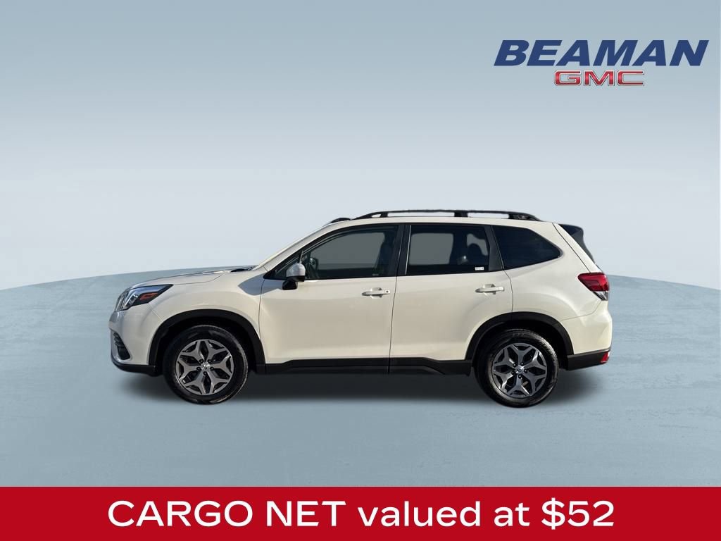Used 2024 Subaru Forester Premium image 4