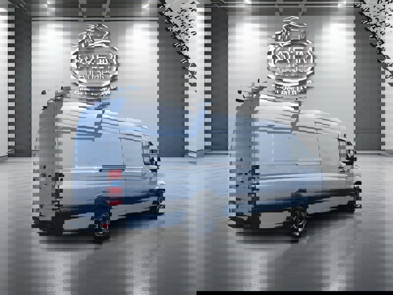 Used 2018 Mercedes-Benz Sprinter 2500 image 5