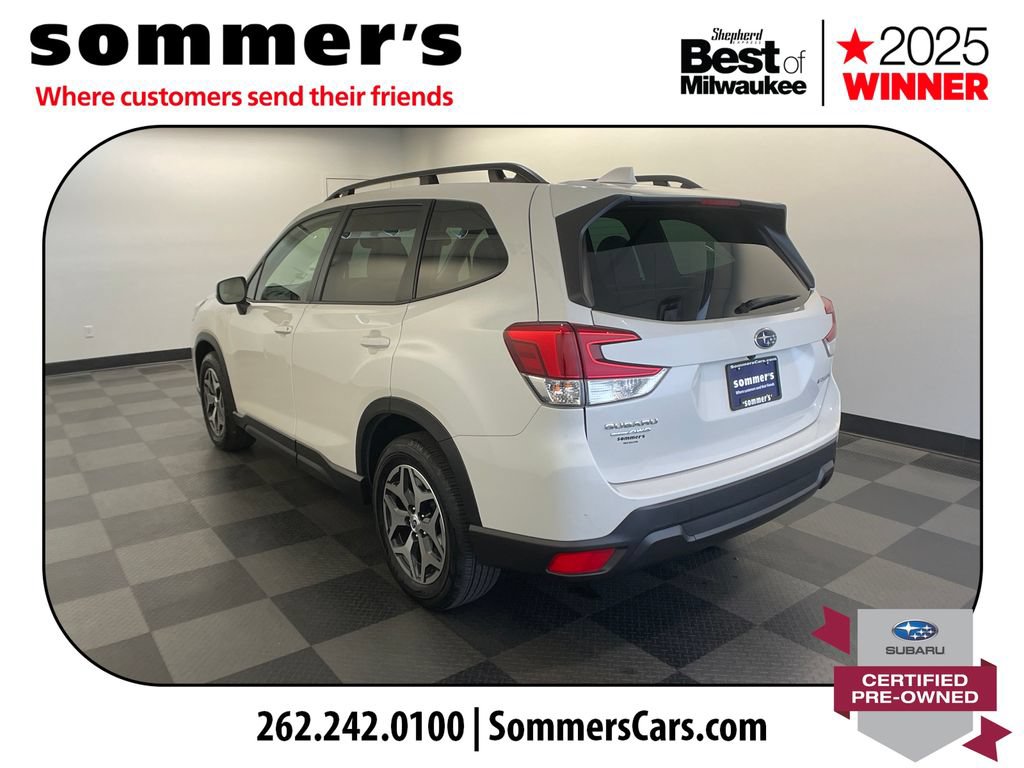 Certified 2023 Subaru Forester Premium AWD/4WD image 4