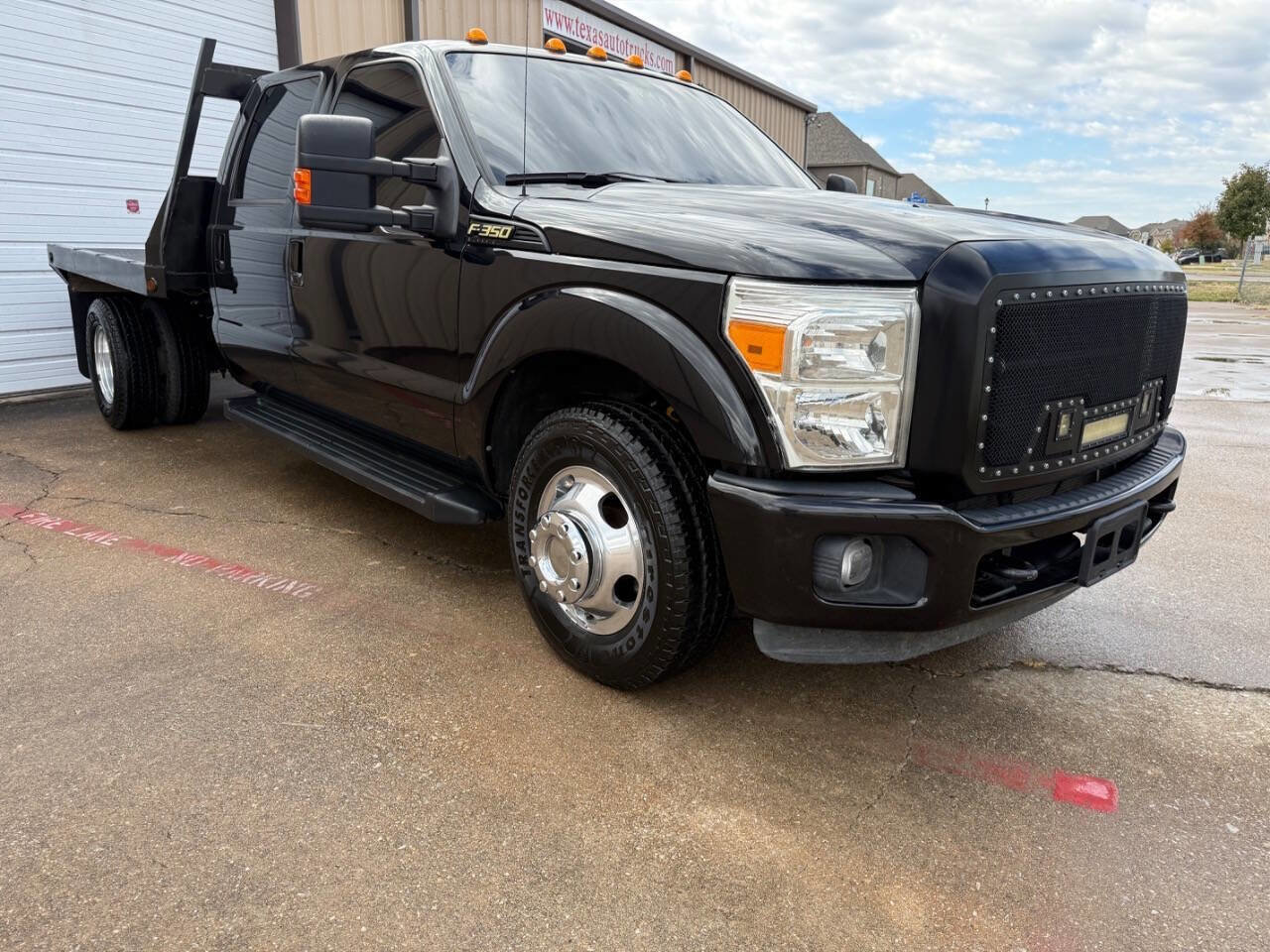 Used 2015 Ford F350 Lariat RWD image 16