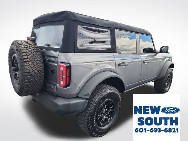 Used 2023 Ford Bronco Wildtrak image 8