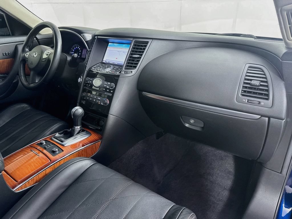 Used 2015 INFINITI QX70 AWD w/ Premium Package image 39