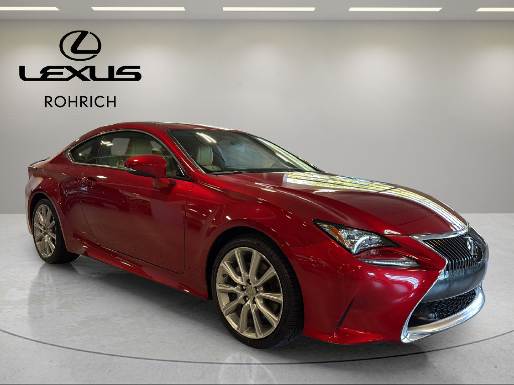 Used 2015 Lexus RC 350 w/ Navigation System Package RWD image 4