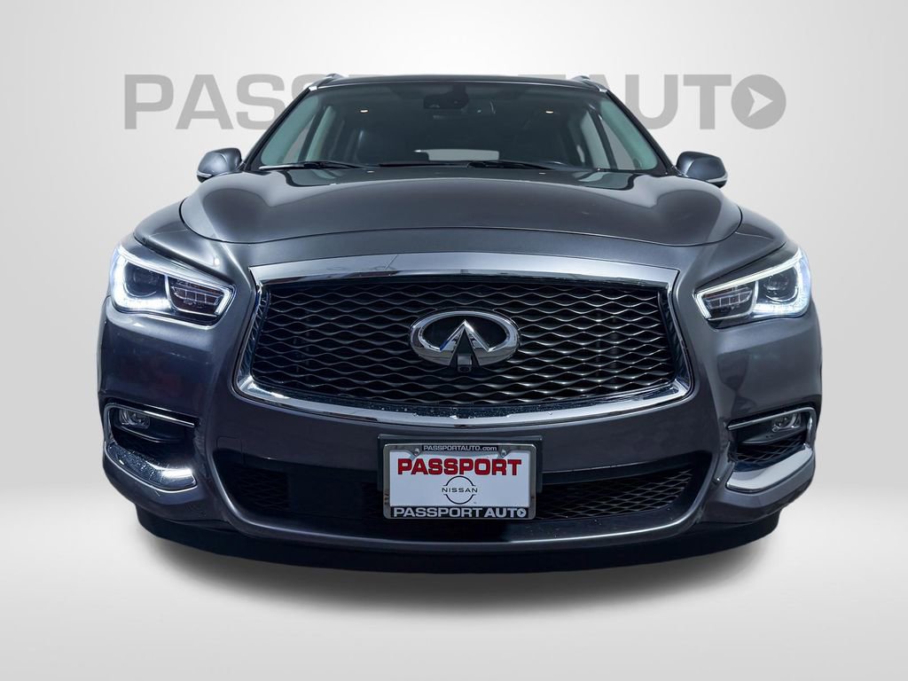 Used 2019 INFINITI QX60 Luxe w/ Essential Package image 2