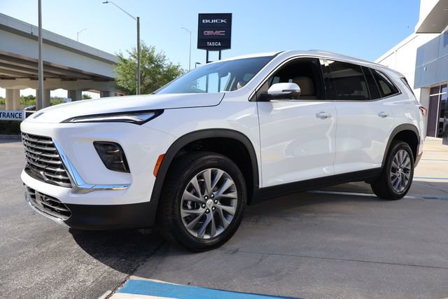 New 2026 Buick Enclave Preferred image 3