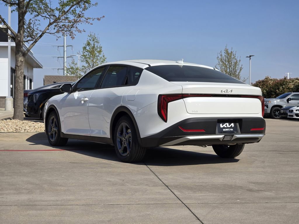 New 2026 Kia K4 FWD image 3