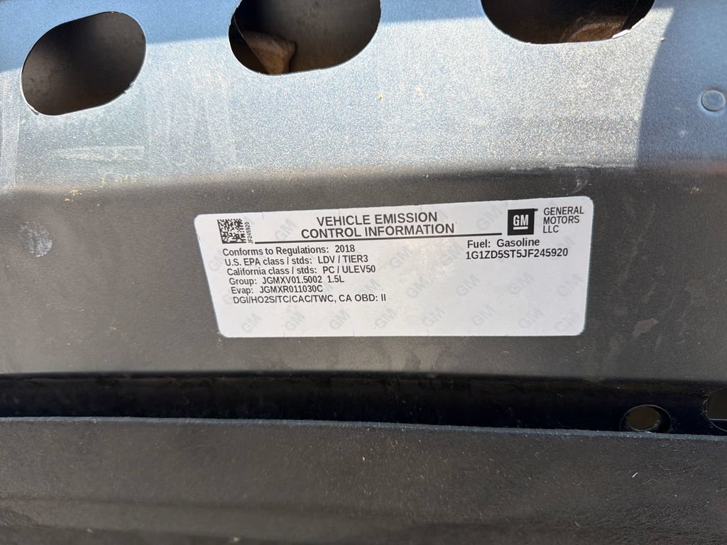 Used 2018 Chevrolet Malibu LT FWD image 14