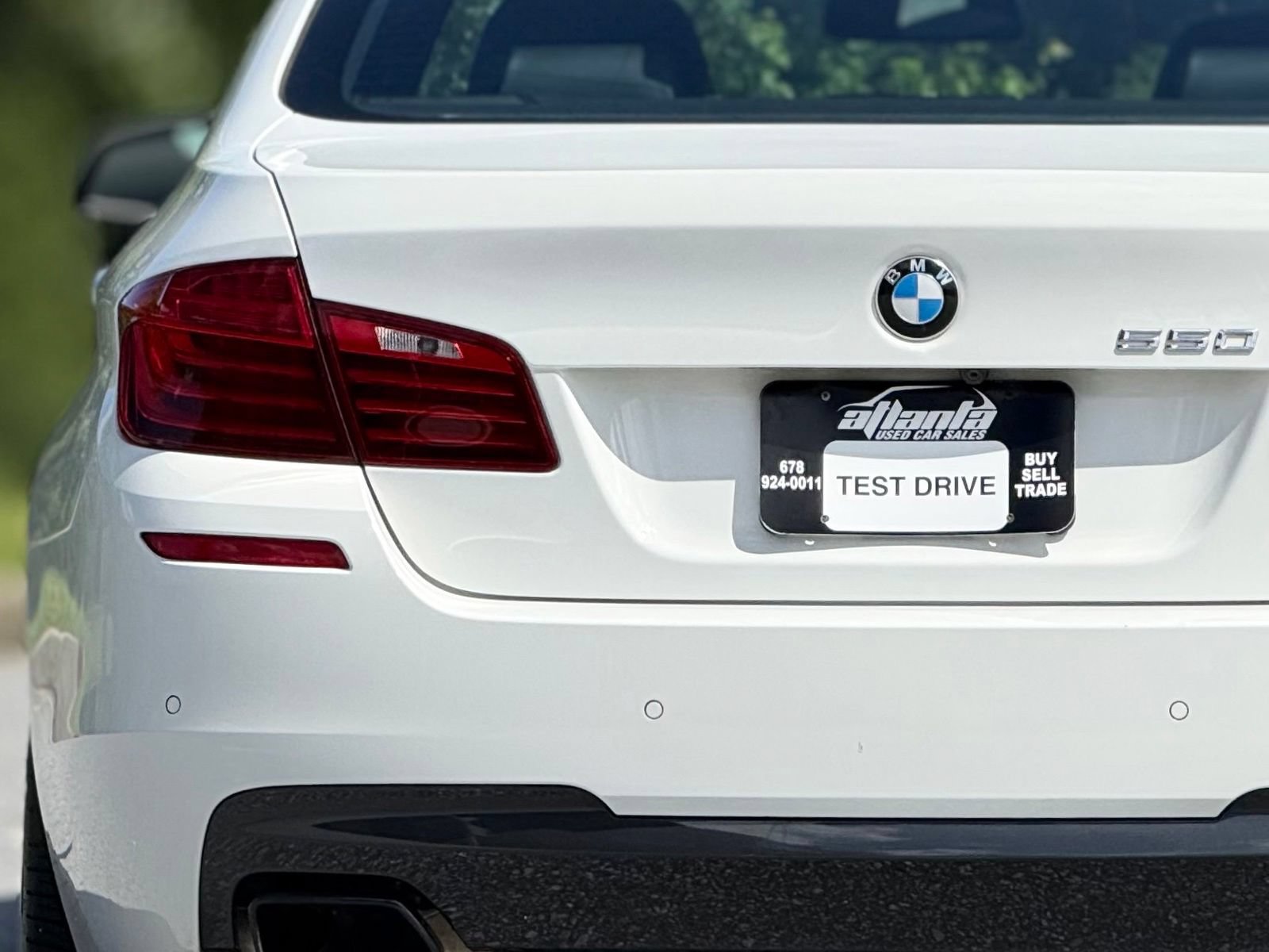 Used 2015 BMW 550i Sedan RWD image 16