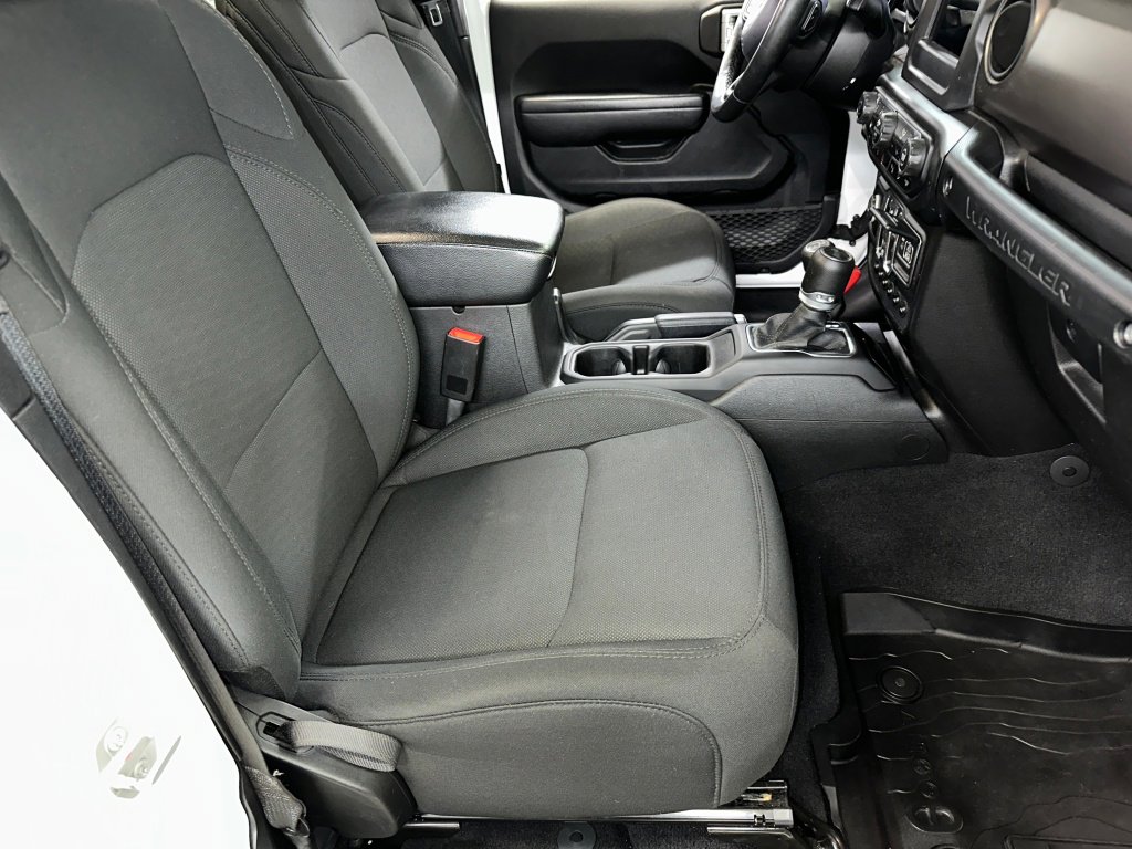 Used 2020 Jeep Wrangler Unlimited Sport image 26