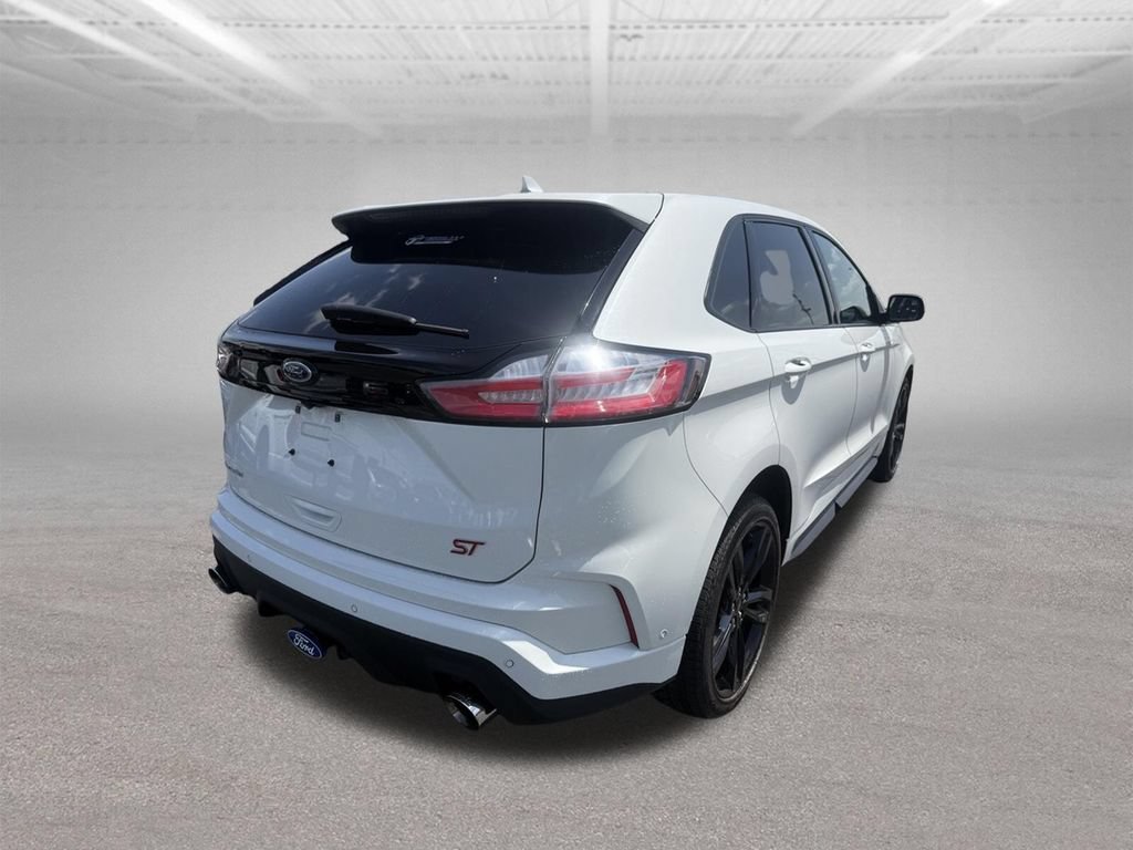 Used 2020 Ford Edge ST w/ Equipment Group 401A AWD/4WD image 4