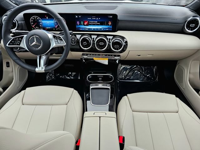 New 2026 Mercedes-Benz CLA 250 4MATIC image 23