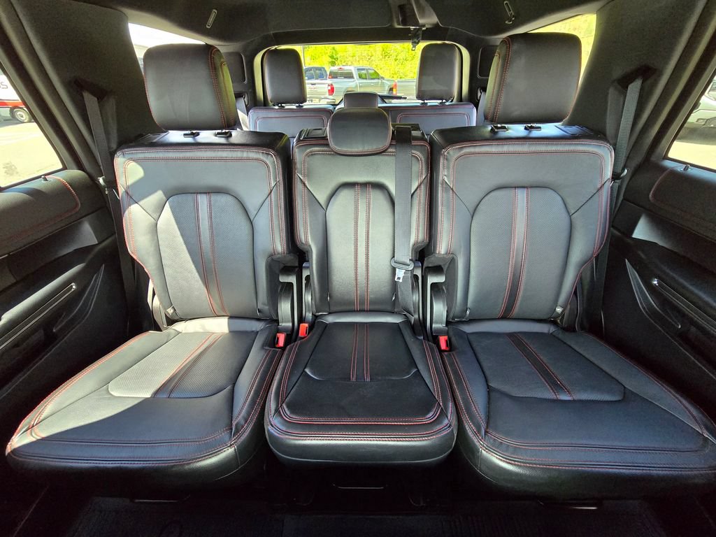 Used 2019 Ford Expedition Limited w/ Equipment Group 303A AWD/4WD image 44