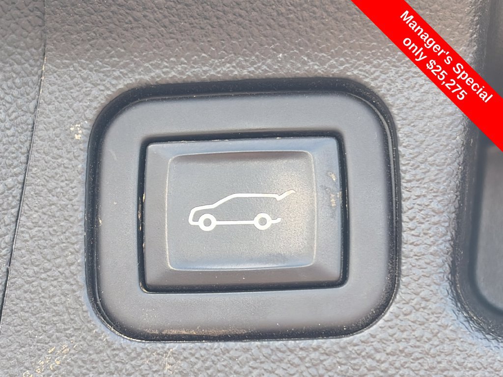 Used 2023 GMC Acadia SLE w/ Driver Convenience Package AWD/4WD image 7