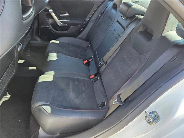 Used 2023 Mercedes-Benz CLA 250 image 16