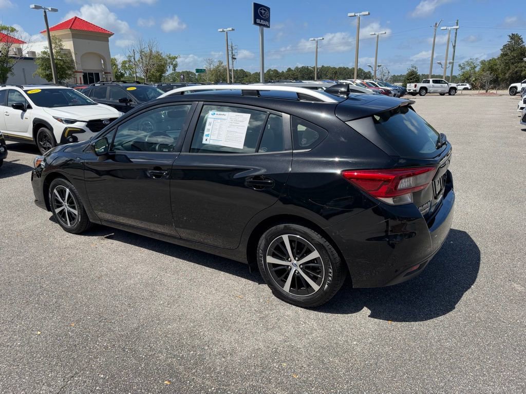Used 2023 Subaru Impreza Premium image 8
