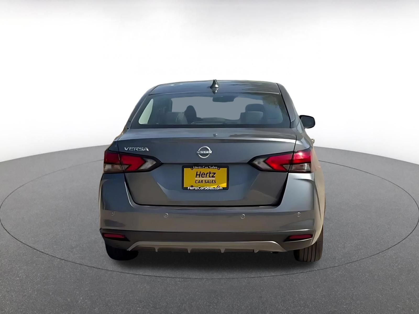 Used 2025 Nissan Versa SV FWD image 10
