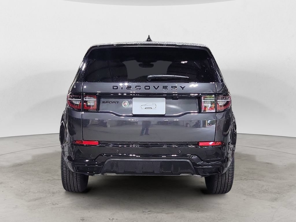 Used 2024 Land Rover Discovery Sport Dynamic SE AWD/4WD image 4