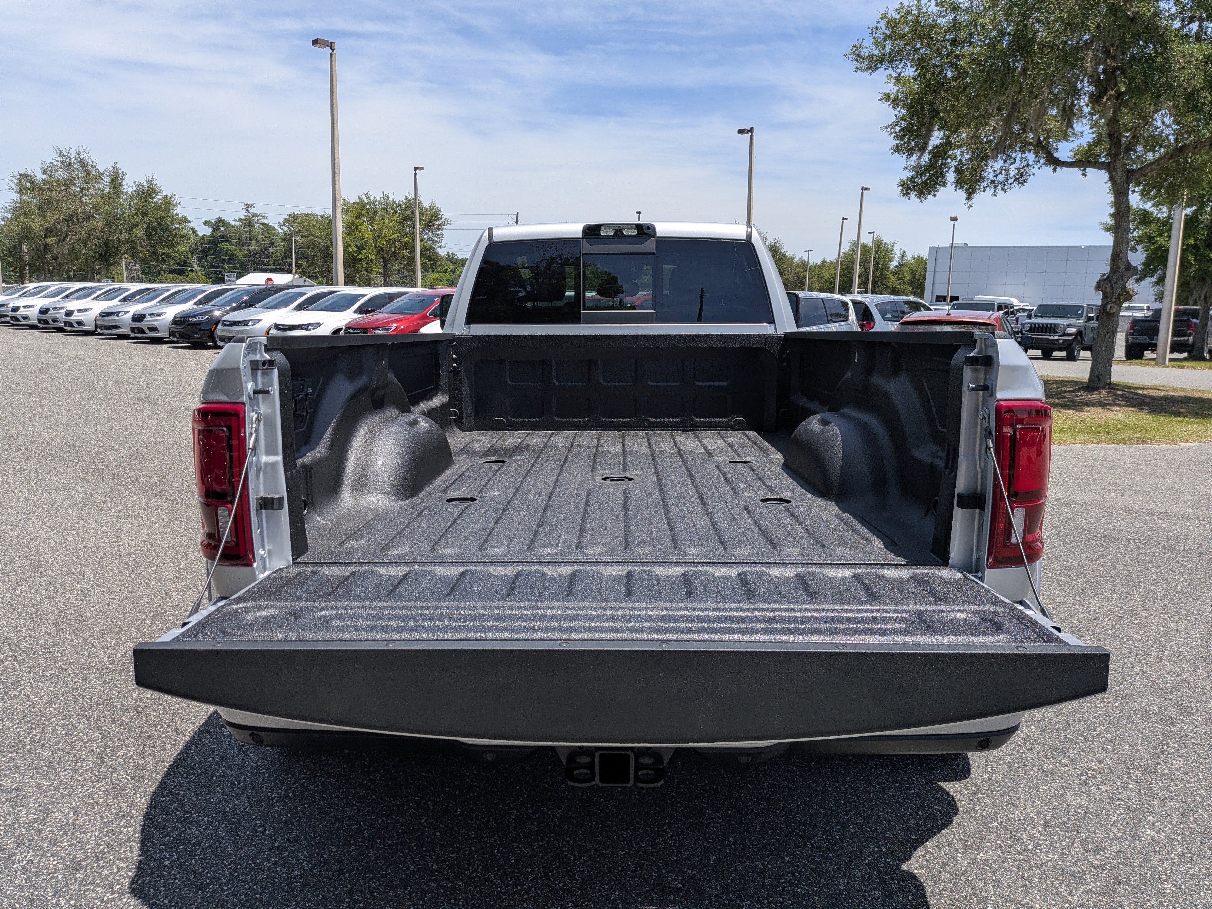 New 2026 RAM 3500 Limited AWD/4WD image 12