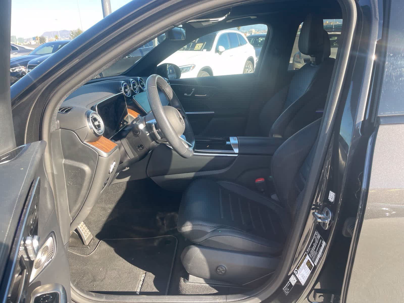Used 2026 Mercedes-Benz GLC 300 image 6