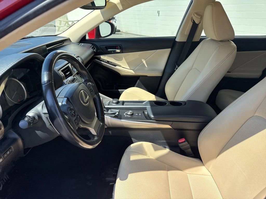 Used 2016 Lexus IS 200t RWD image 20