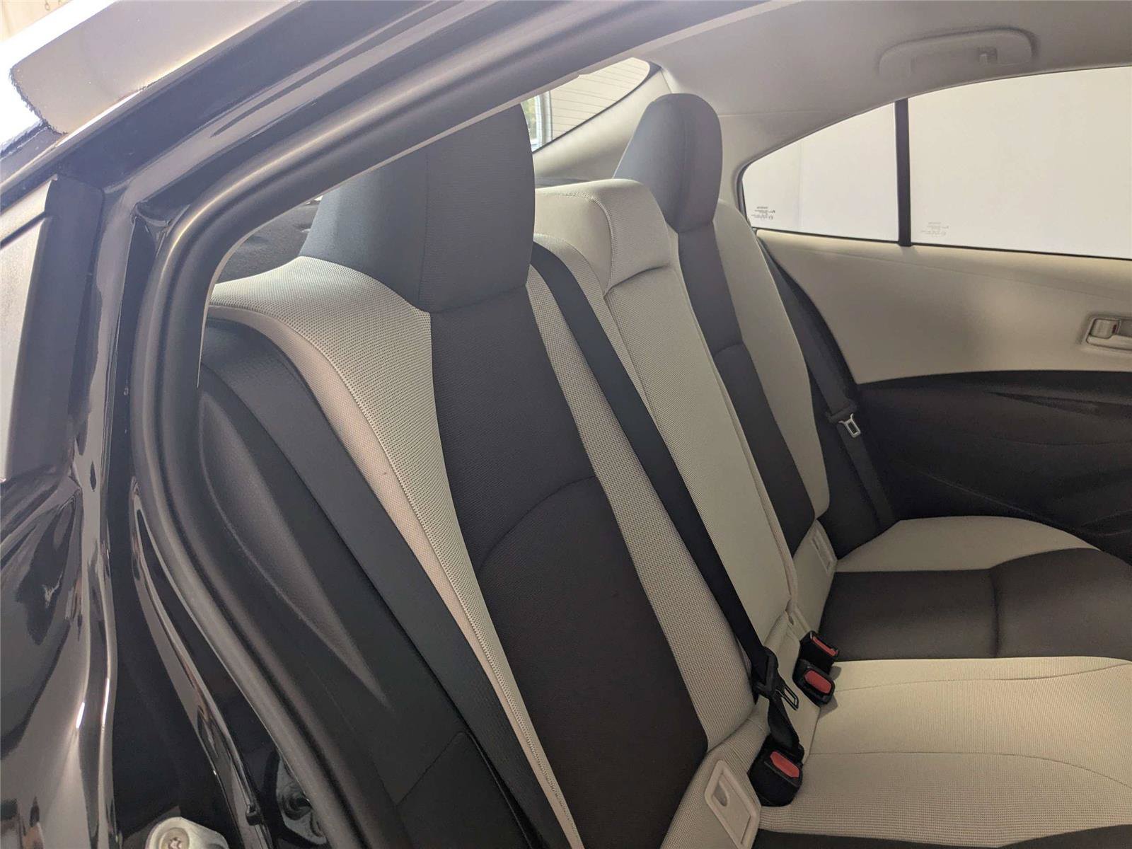 Certified 2023 Toyota Corolla LE FWD image 22
