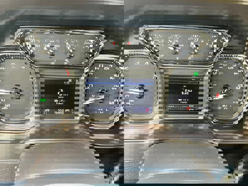 Used 2020 GMC Sierra 2500 SLT w/ Driver Alert Package I AWD/4WD image 37