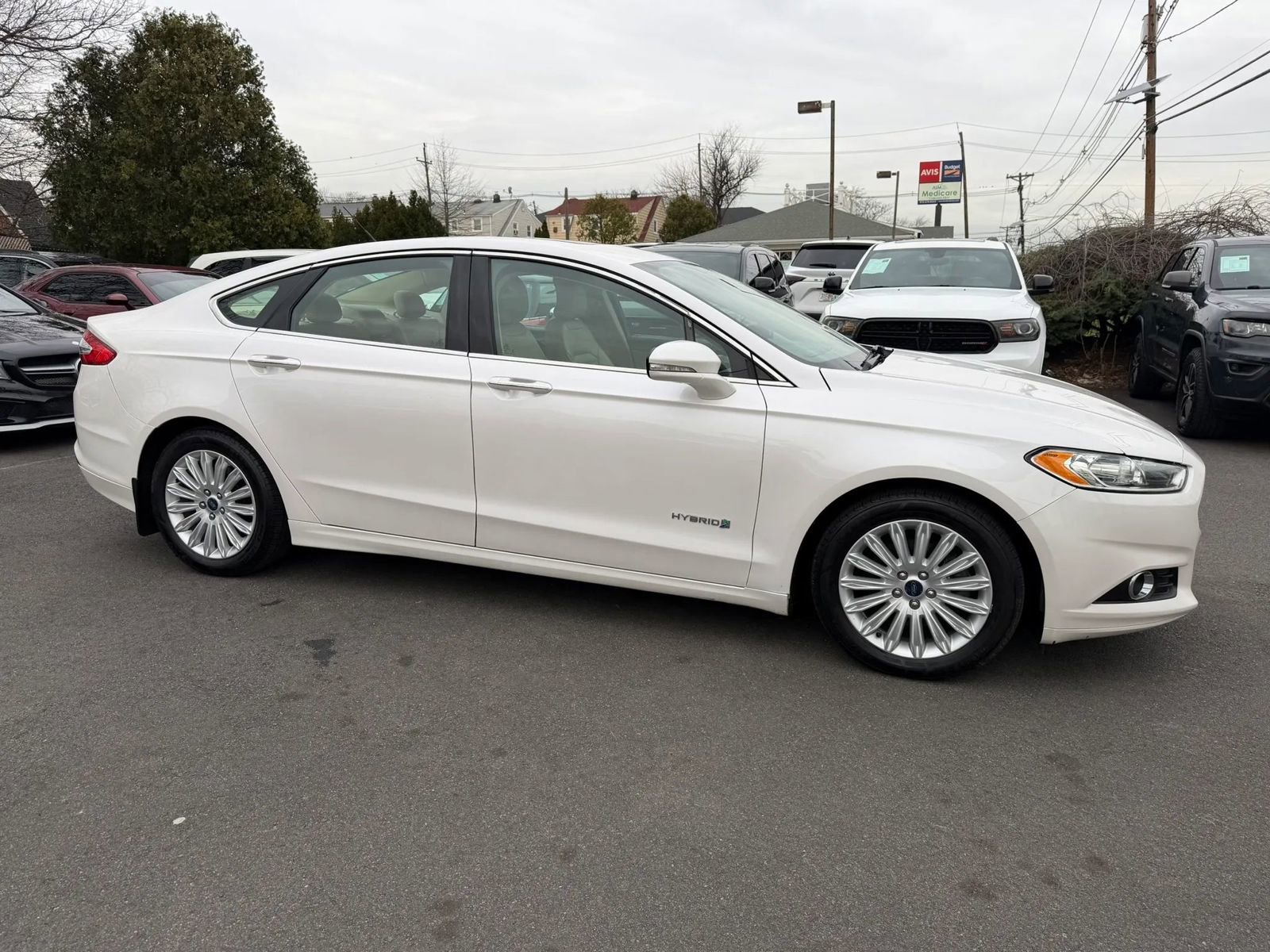 Used 2016 Ford Fusion SE w/ Equipment Group 502A image 10