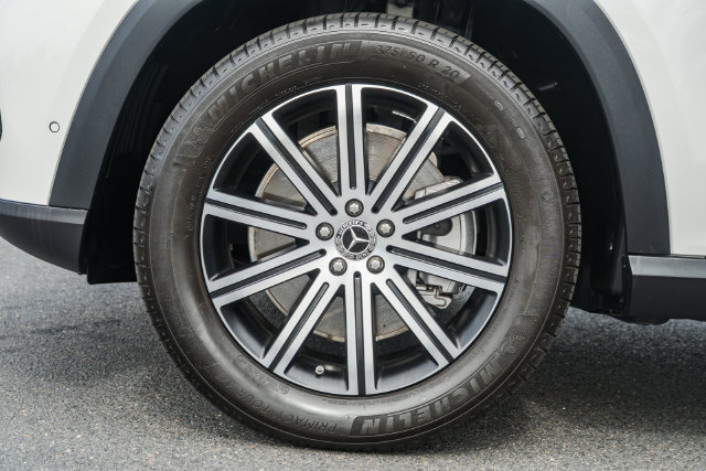 Certified 2024 Mercedes-Benz GLE 450 4MATIC image 17