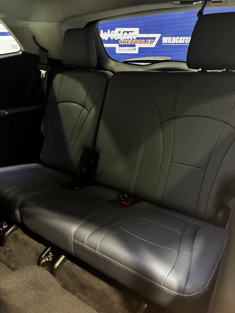 Used 2019 Buick Enclave Essence FWD image 31