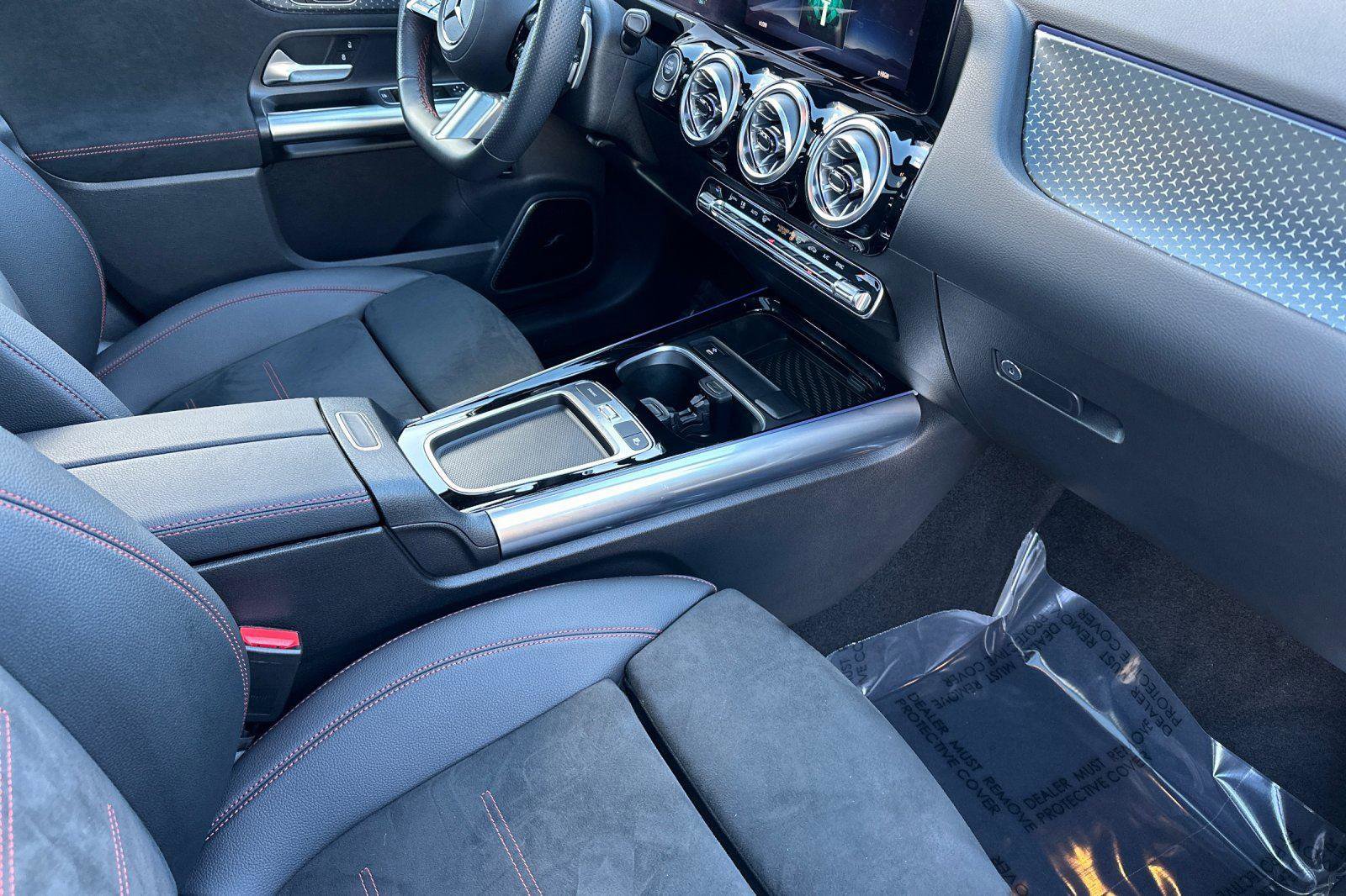 Used 2025 Mercedes-Benz GLA 250 GLA 250 image 15