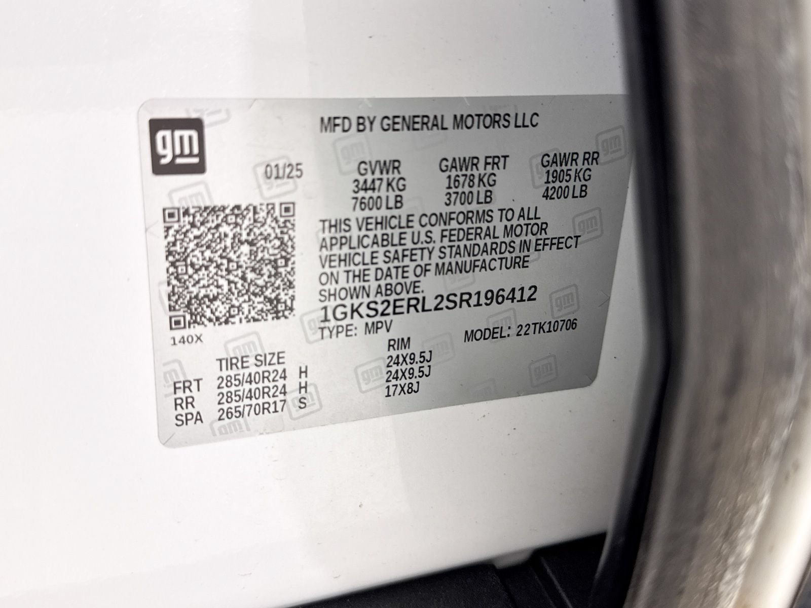 Used 2025 GMC Yukon Denali Ultimate AWD/4WD image 57