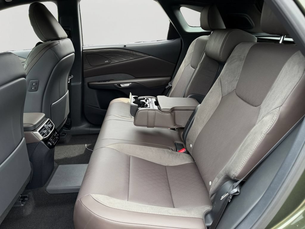 New 2026 Lexus RX 450h AWD image 8